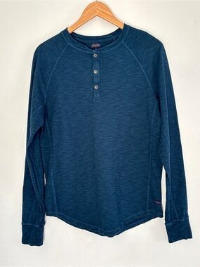 Goodman Men’s Blue Henley Shirt Size Medium Essential Layering Casual C68